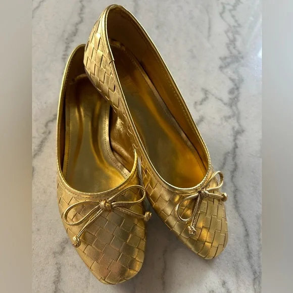 SCHUTZ Gold Woven Ballet Flats with Bow Accent - Picture 1 of 6